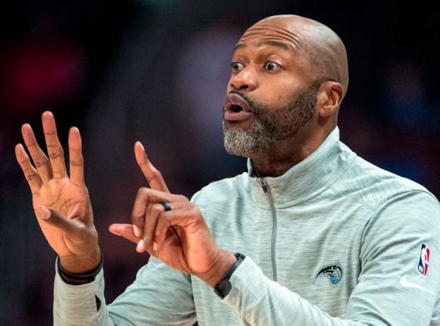 开云体育-夏联是年轻球员的秀场 也是教练们更上层楼的机会