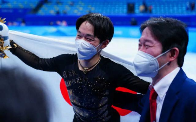 开云中国-键山优真用银牌向父亲尽孝 感慨羽生宇野压力巨大
